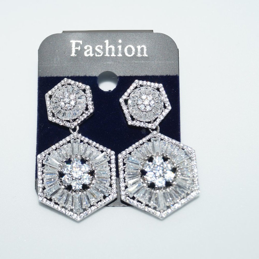 brand new 925 sterling silver earrings